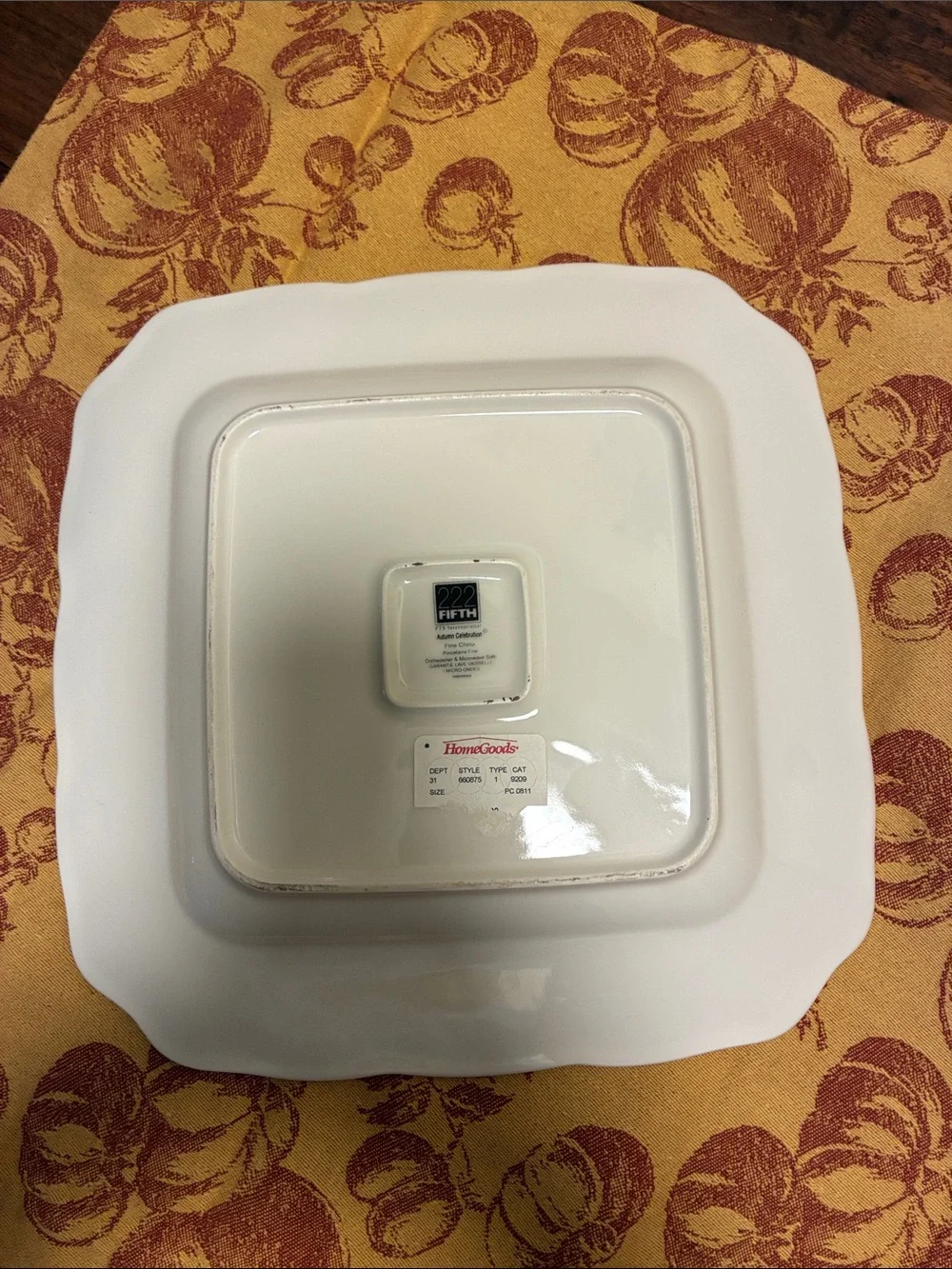 NWT 222 Fifth Autumn Celebration Square Dinner Plate Leaves & Acorns